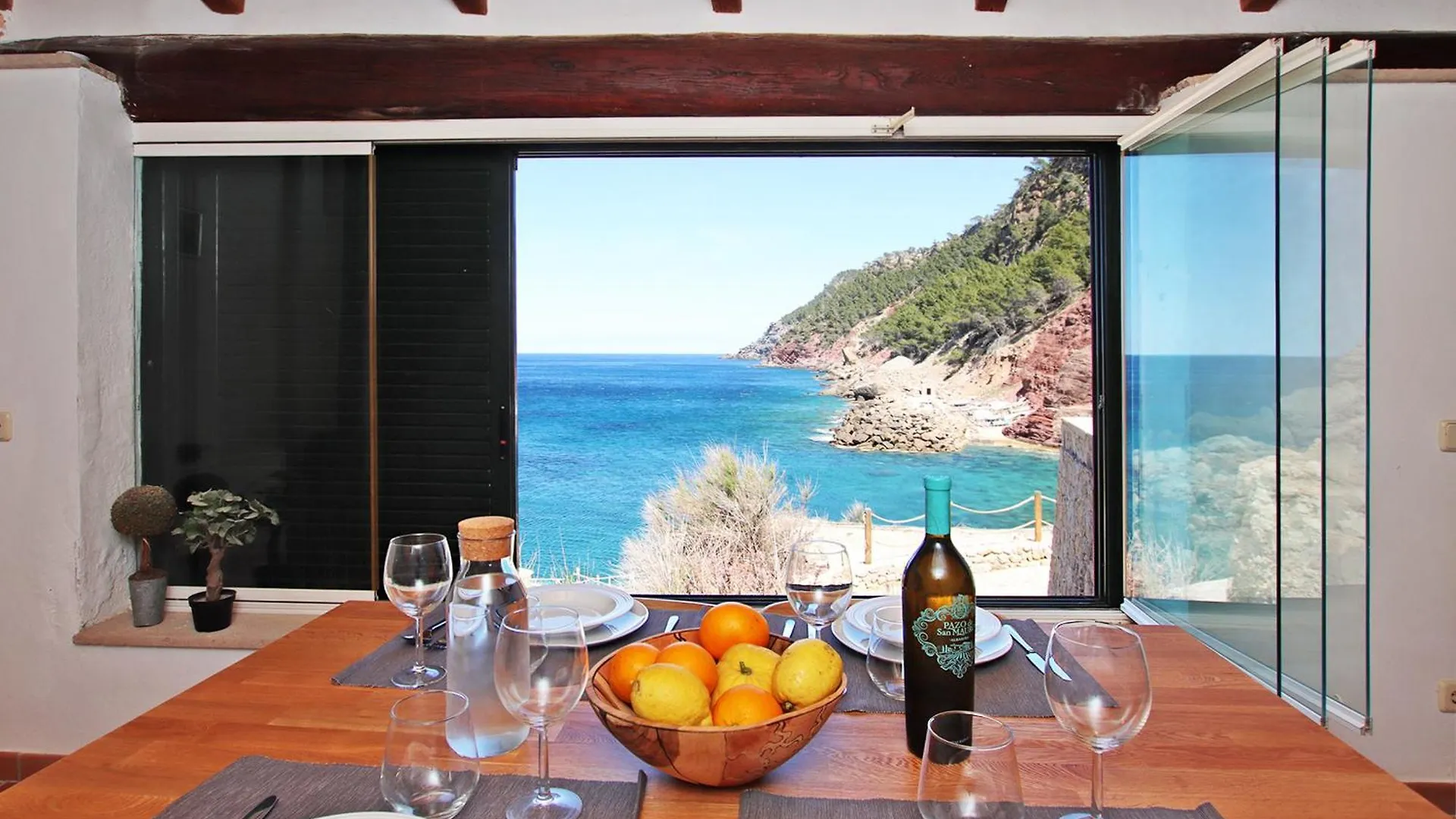 Feriehus Cala Estellencs Beach House By Slow Villas
